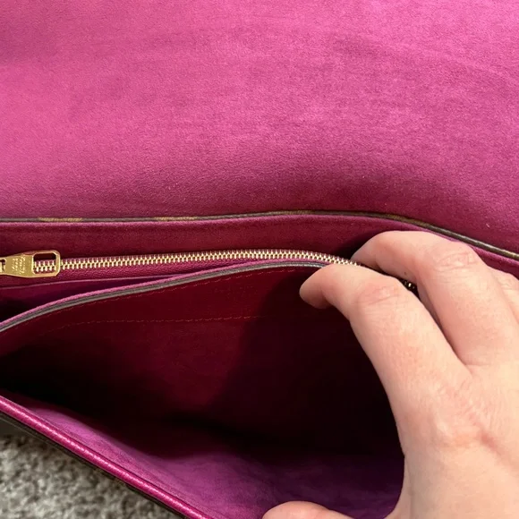 Louis Vuitton Pallas Shoulder Bag - Picture 6 of 6